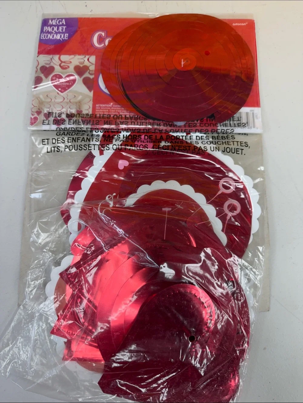 Amscan Red and White Heart Foil Swirl Decorations - 30 Pieces mega value pack